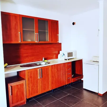 Апартаменты Апартамент Миа ' Mia Apartment